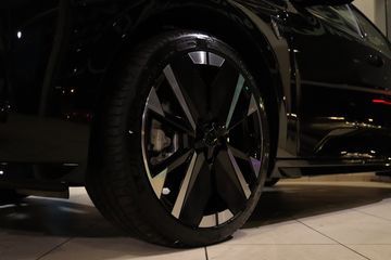 Voertuigafbeelding 7