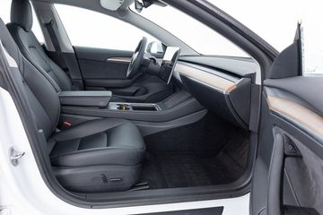 Voertuigafbeelding 5