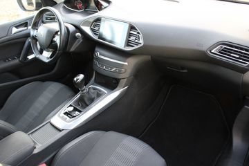 Voertuigafbeelding 14