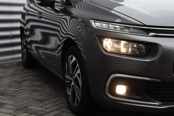 Voertuigafbeelding 13