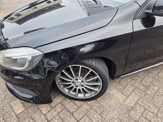 Voertuigafbeelding 13