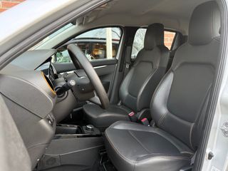 Voertuigafbeelding 4