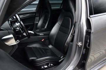 Voertuigafbeelding 6