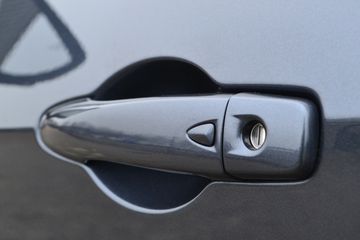 Voertuigafbeelding 16