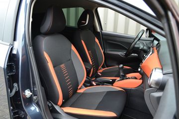 Voertuigafbeelding 9