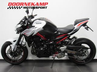 Voertuigafbeelding 3