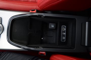 Voertuigafbeelding 23