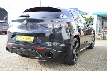 Voertuigafbeelding 8