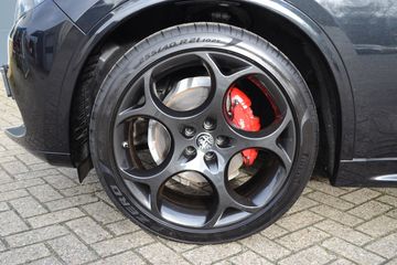 Voertuigafbeelding 9