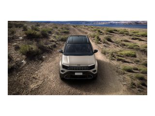 Voertuigafbeelding 3