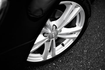 Voertuigafbeelding 6