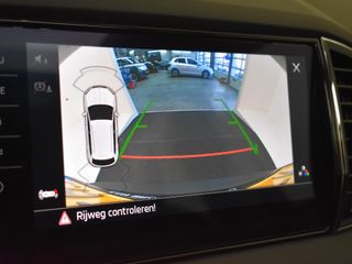 Voertuigafbeelding 12