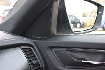 Voertuigafbeelding 36