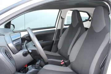 Voertuigafbeelding 13