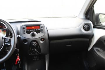 Voertuigafbeelding 15