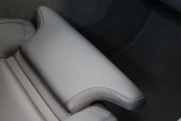 Voertuigafbeelding 38