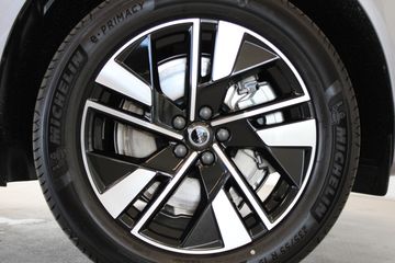 Voertuigafbeelding 6