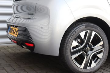 Voertuigafbeelding 10