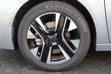 Voertuigafbeelding 11