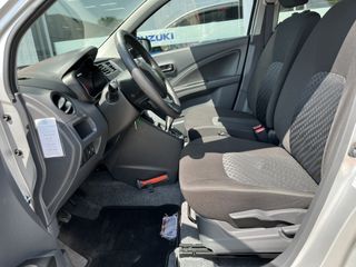 Voertuigafbeelding 4