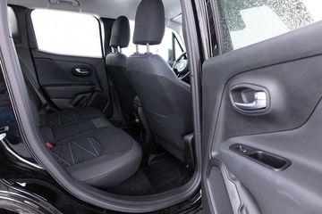 Voertuigafbeelding 6