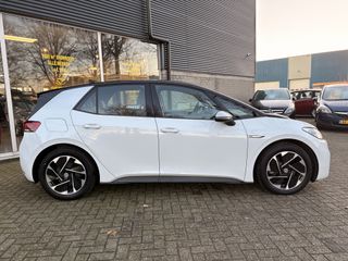 Voertuigafbeelding 4