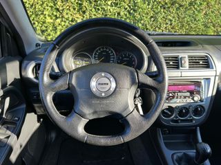 Voertuigafbeelding 6