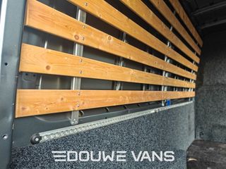 Voertuigafbeelding 30