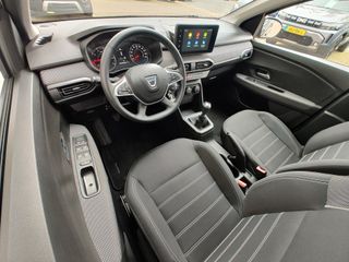 Voertuigafbeelding 12