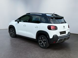 Voertuigafbeelding 2