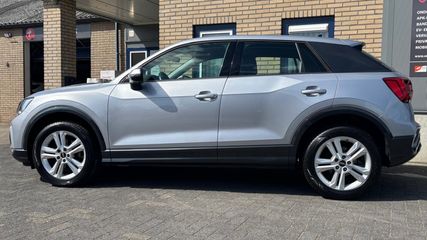 Voertuigafbeelding 6