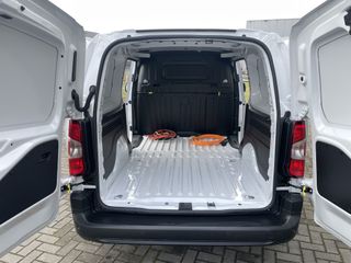 Voertuigafbeelding 5