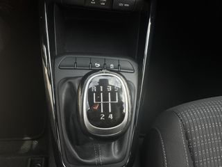 Voertuigafbeelding 6