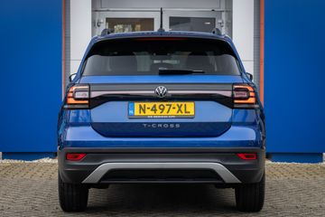 Voertuigafbeelding 6