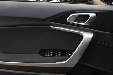 Voertuigafbeelding 32