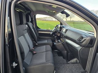 Voertuigafbeelding 6