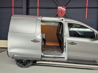 Voertuigafbeelding 9