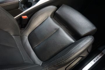 Voertuigafbeelding 8