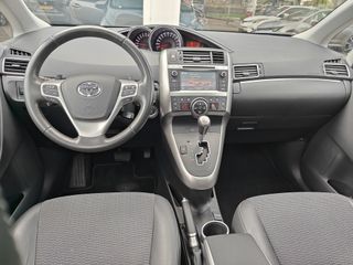 Voertuigafbeelding 8