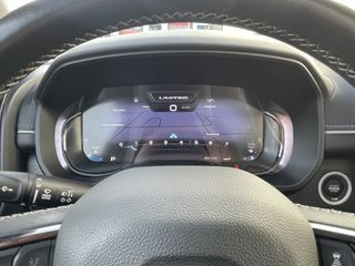 Voertuigafbeelding 32