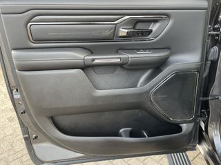 Voertuigafbeelding 38