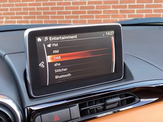 Voertuigafbeelding 12