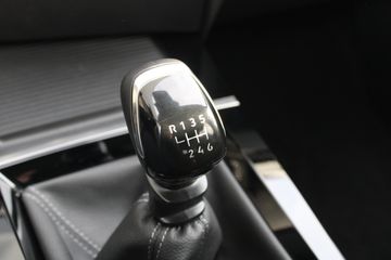 Voertuigafbeelding 18