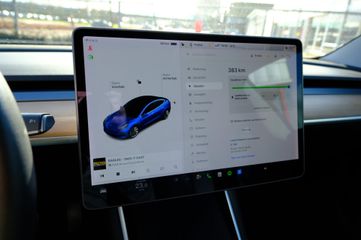 Voertuigafbeelding 13