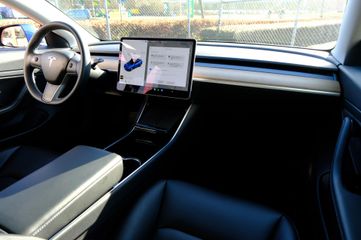 Voertuigafbeelding 4