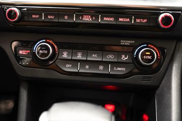 Voertuigafbeelding 7