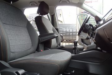 Voertuigafbeelding 10