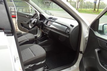 Voertuigafbeelding 8