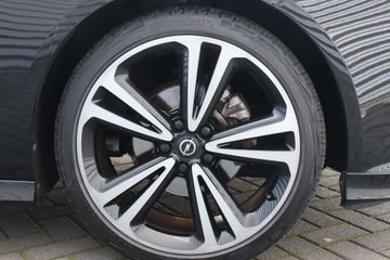 Voertuigafbeelding 13