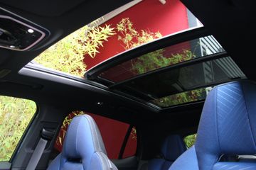 Voertuigafbeelding 5